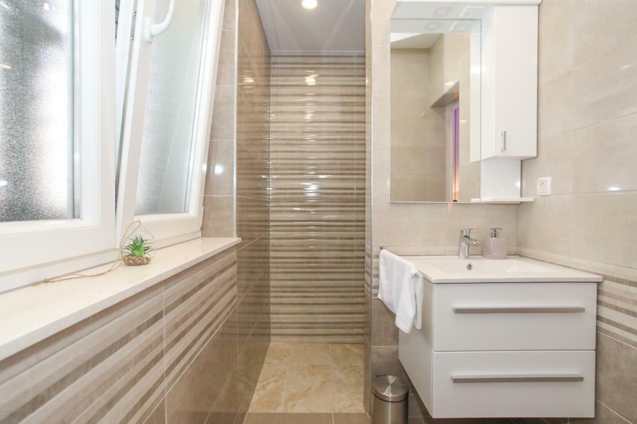 Apartment Luigi Сплит Экстерьер фото